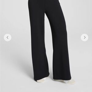 SPANX AirEssentials®
Wide Leg Pant